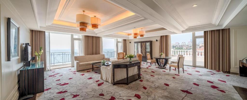 Qingdao Seaview Garden Hotel Exterior foto